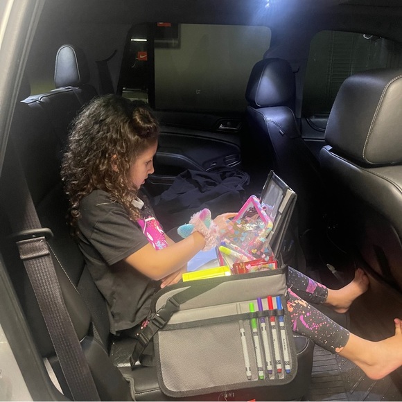 Traveling with Kids Made Easy with Our Safe, Fun, & Convenient Kids Travel Tray! - Picture 3 of 4